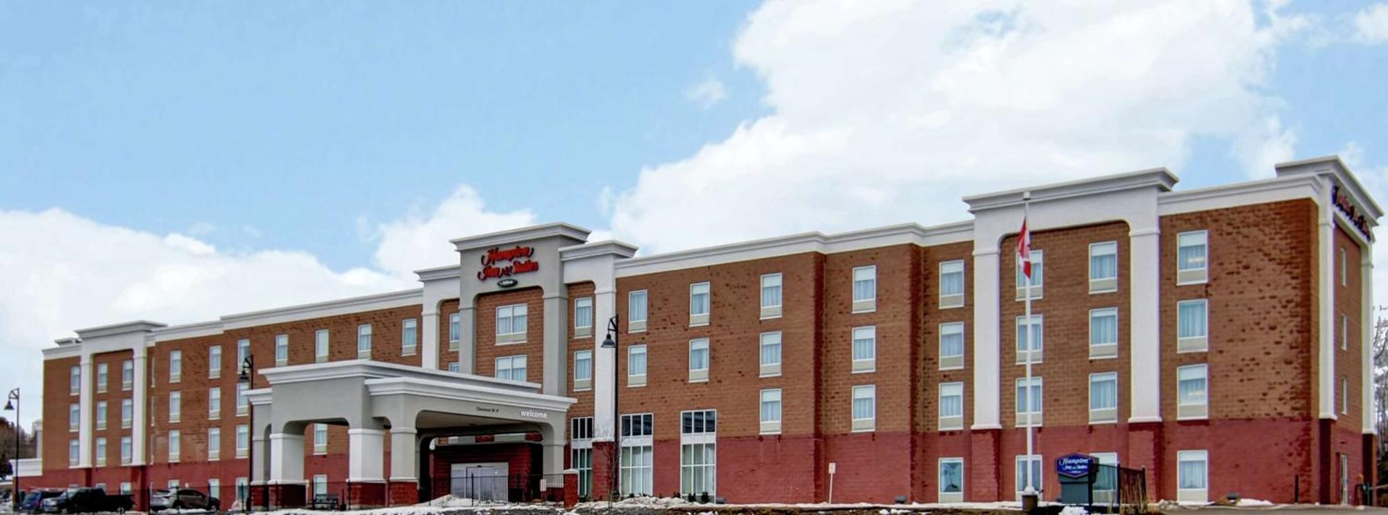 Hampton Inn & Suites Saint John Exterior foto